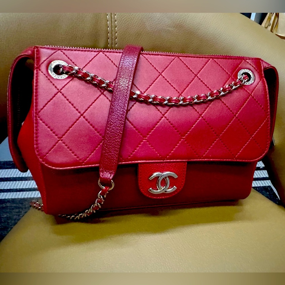 Chanel Magnetic Flap Shoulder Bag
